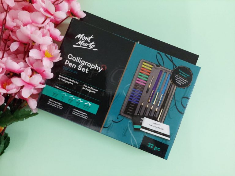 Mont Marte Calligraphy Pen Set – 32 Piece MMCA0003
